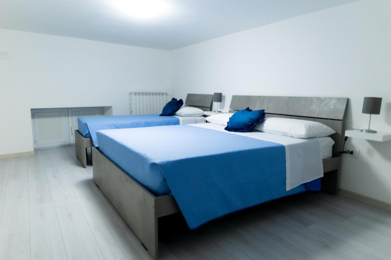 Dimora F&F Apartment Naples Exterior photo