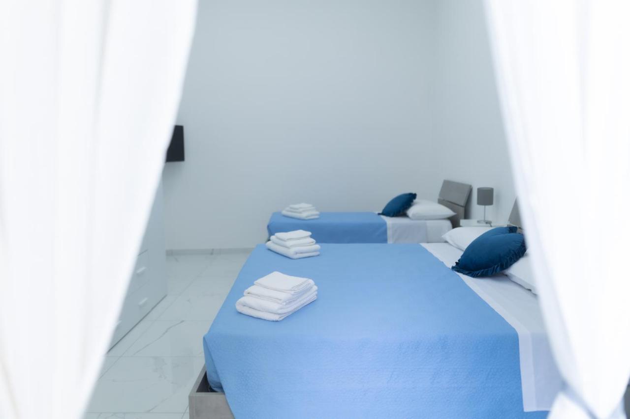 Dimora F&F Apartment Naples Exterior photo